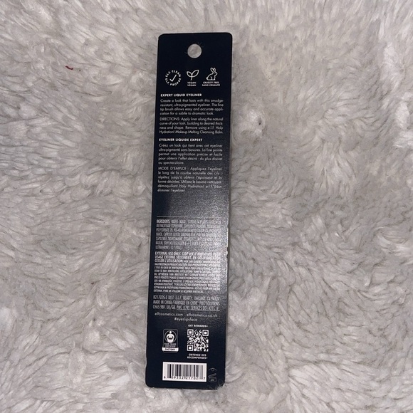 e.l.f. Expert Liquid Eyeliner in Black - Picture 4 of 4